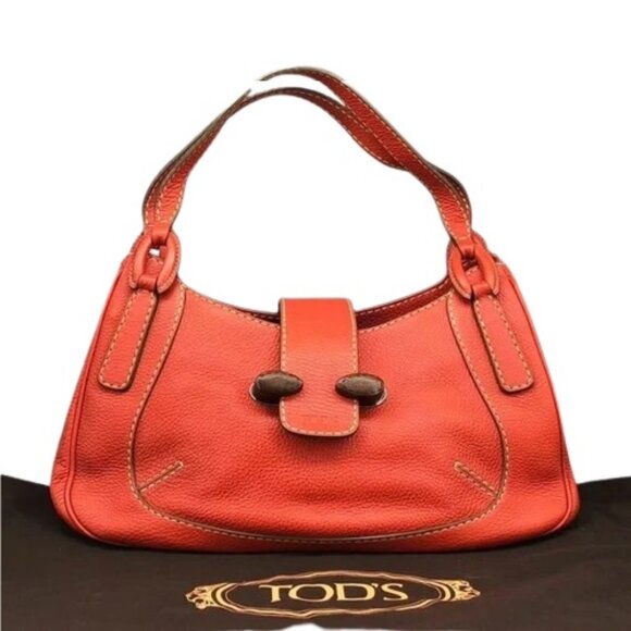 Tod's burnt orange pebbled leather shoulder bag - Picture 2 of 15
